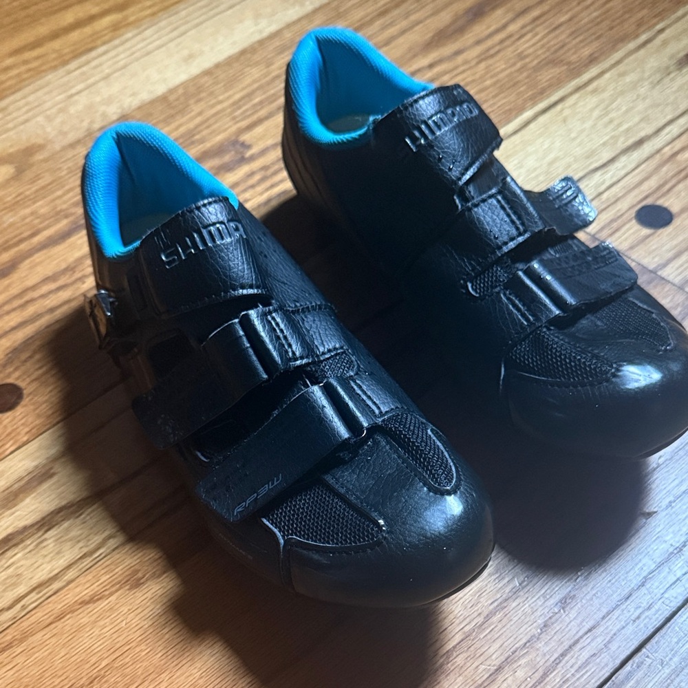 Shimano Black Cycling Shoes with Bright Teal Lining